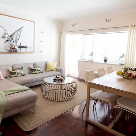 Апартаменти Caprice Camps Bay Номер фото
